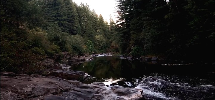 File:River.jpg