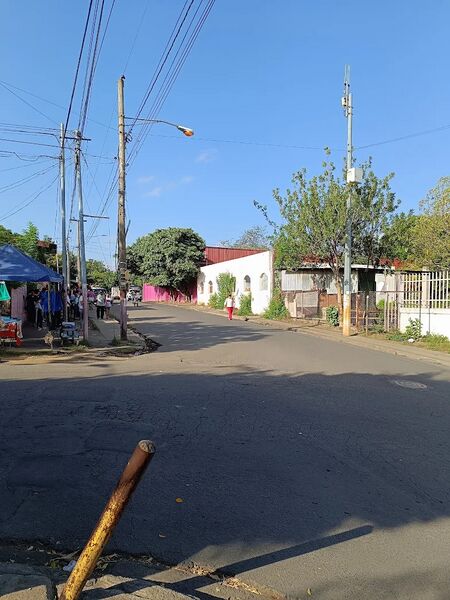 File:Pictures (1).jpeg